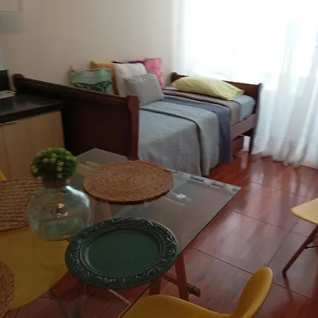 Lord 6 Apartment